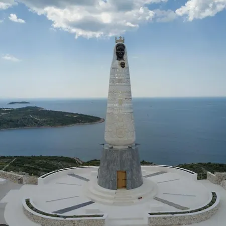 Atlas Grubisic * Primošten